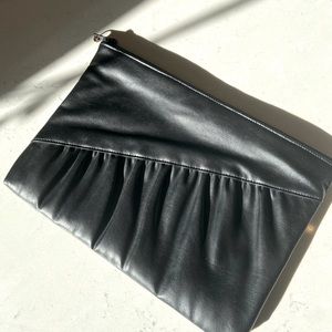 Vintage zippered clutch